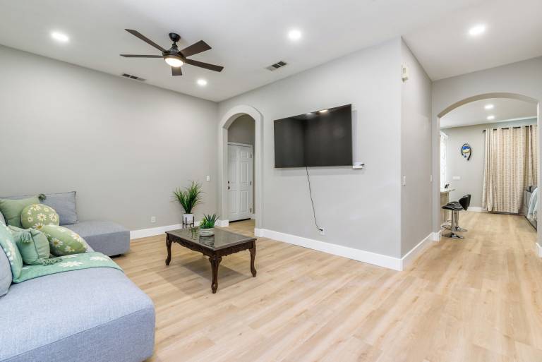House Elk Grove
