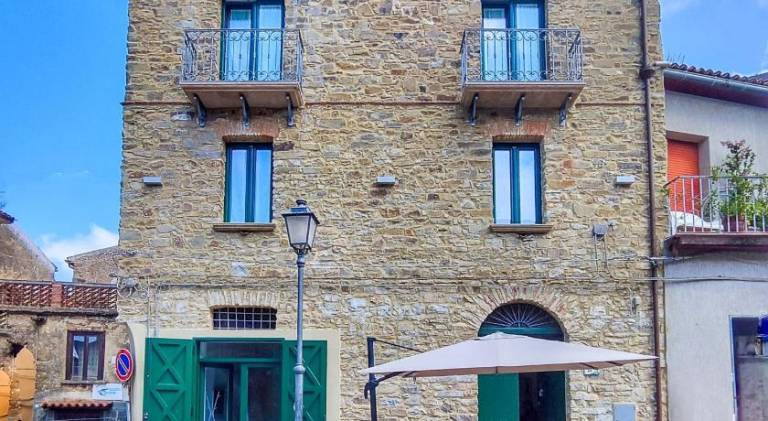 Rental apartment with patio in Montecorice