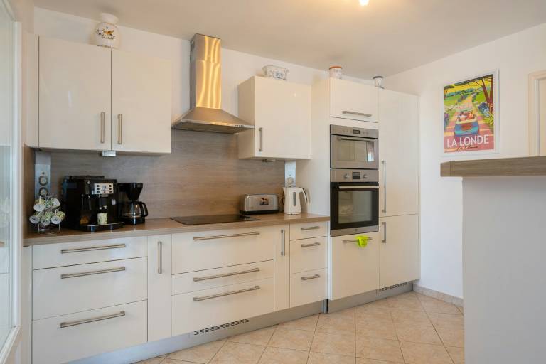 Child-friendly nice house with garden, barbeque & private pool | Water view | Beach nearby | Suitable for remote work | Pet-friendly — photo 5