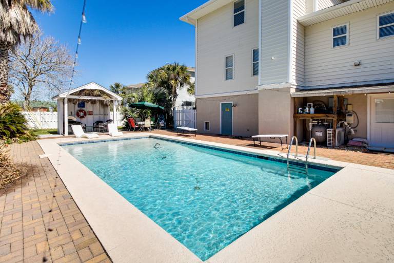 Tybee Island Gem: Spacious Home w/ Private Pool — photo 5