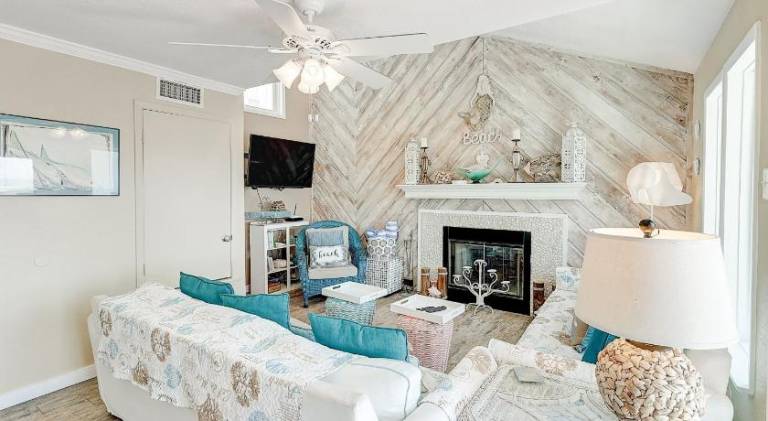 Vacation home with pool in Corpus Christi, TX