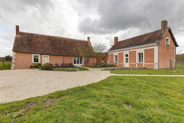 La Beausserie – Domaine de La Trigalière with Shared Pool in Chinon