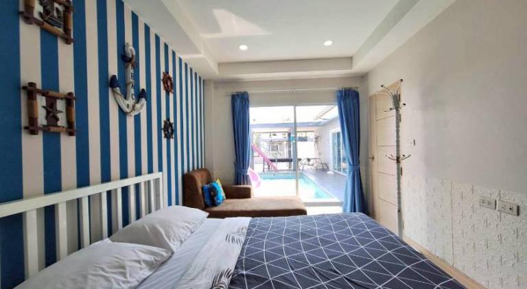 Villa with pool — photo 2