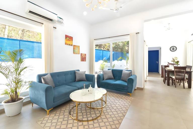 Villa with grill, pool & garden in Alto de Porvorim
