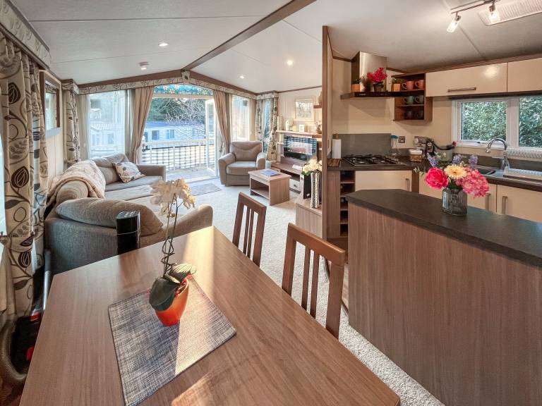 Cottage with pool, barbecue & garden | River view — photo 2