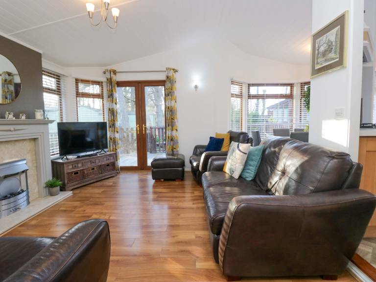 Children-friendly cottage with pool & garden | Dogs allowed — photo 4