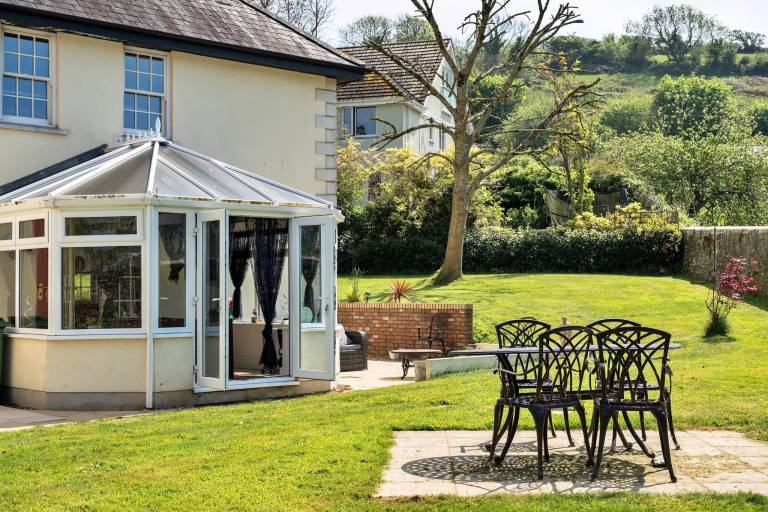 Cottage  Kingsand