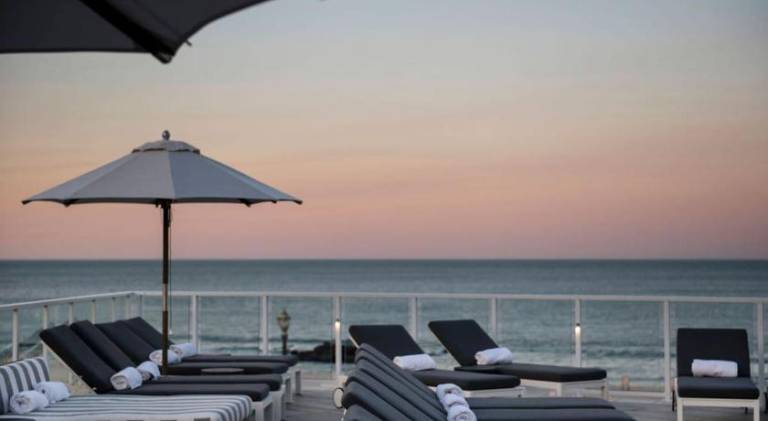 Wave Resort — photo 4