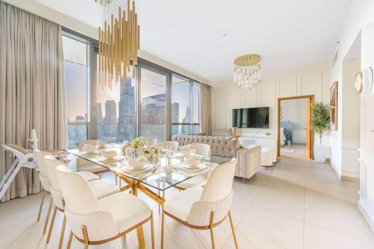House with garden, private pool & BBQ | Close to Burj Khalifa | Perfect for remote work — photo 3