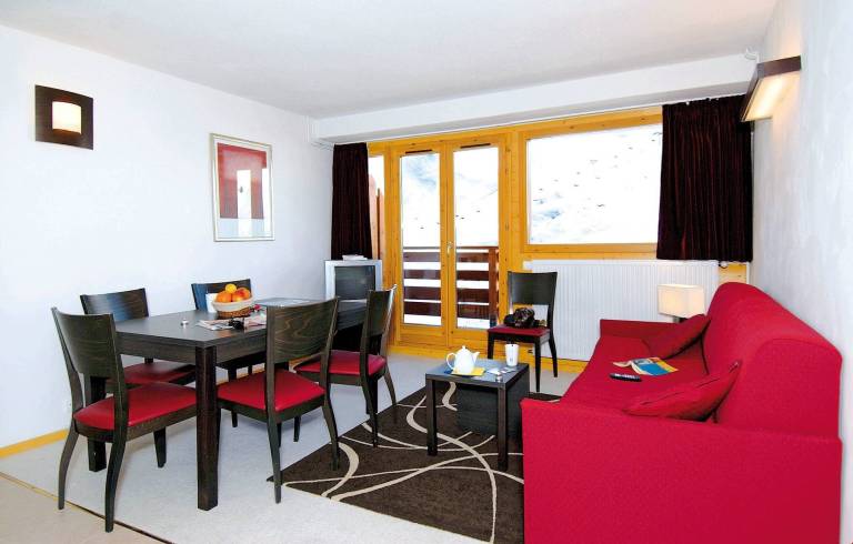 Condo with terrace & sauna | City view — photo 4