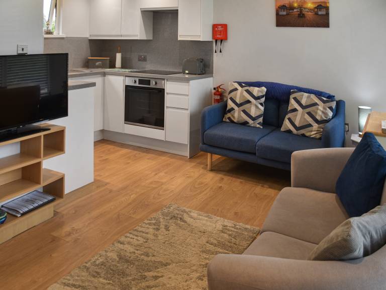 Child-friendly cottage with yard | River view | Close to the beach | Pets are welcome — photo 3