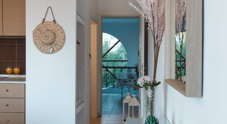 Serviced apartment with garden & terrace | Next to the beach | Pets allowed — photo 4