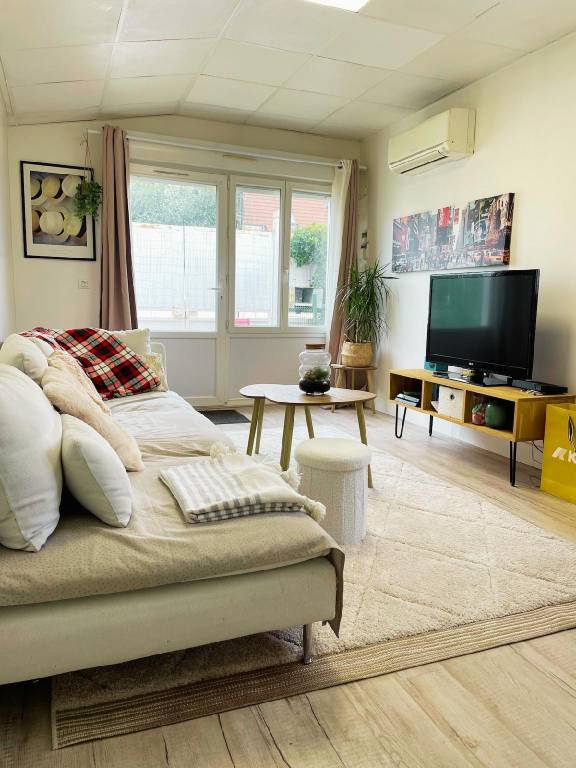 Apartment Lognes