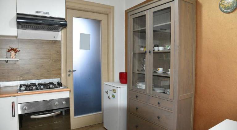 Apartment with 2 rooms for 4 persons — photo 4