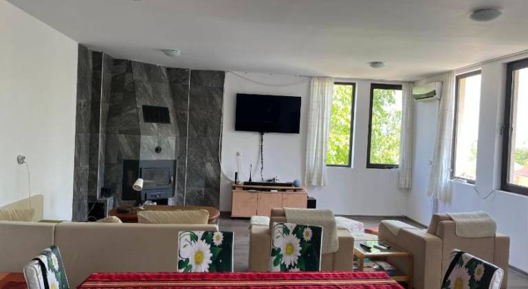 The Byala Escape, Private Villa with Bar & Hot Tub — photo 2