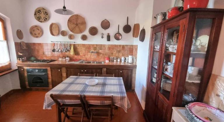 House with 2 rooms for 5 persons — photo 4