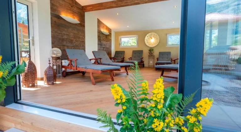 Holiday apartment with pool & jacuzzi | Pets are welcome — photo 4