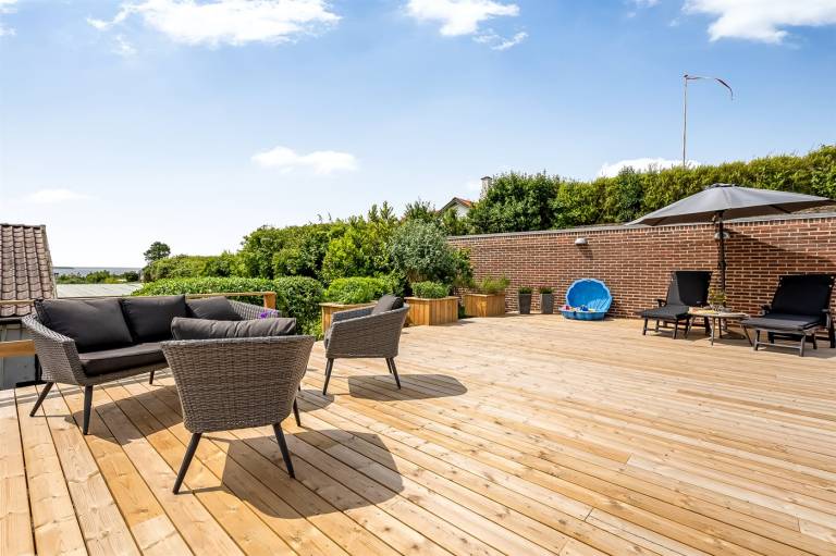 Vacation home with patio, barbecue & sauna | Sea view in Ebeltoft