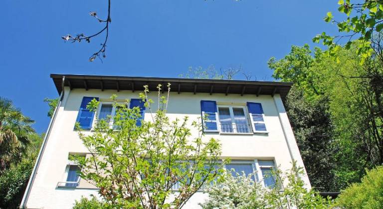 House with 3 rooms for 6 persons in Lugano