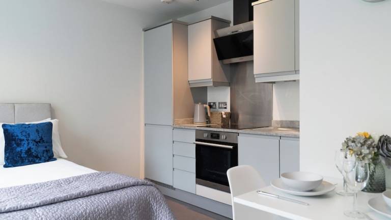 Apartment  Milton Keynes