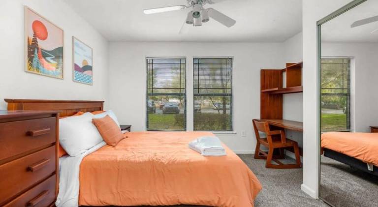 Rental apartment with 4 rooms for 8 persons — photo 2