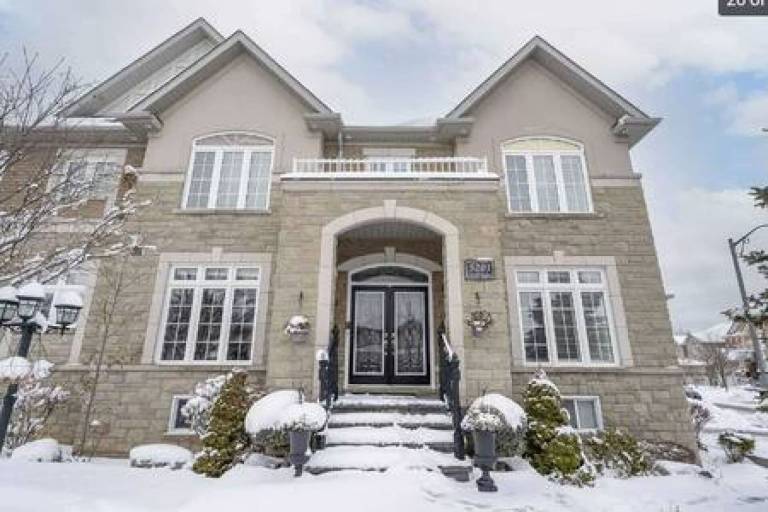 House  Erin Mills