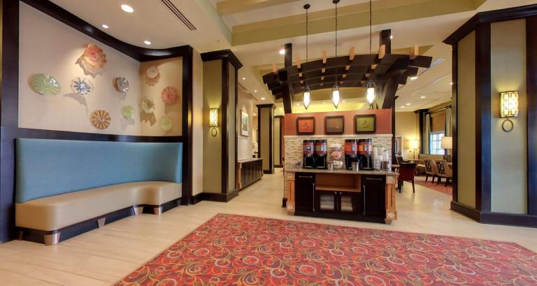 Hampton Inn & Suites St. Petersburg/Downtown — photo 4