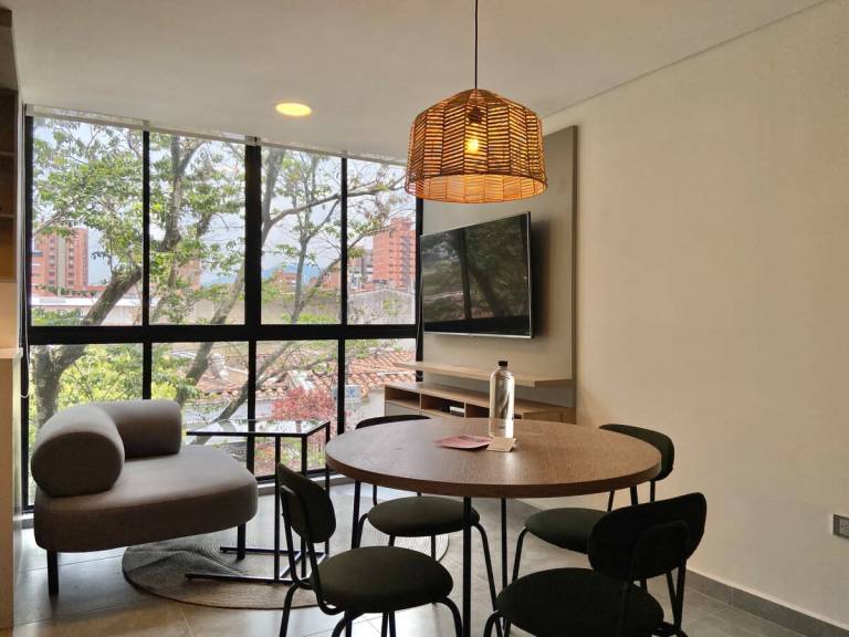 w Amazing 2BR w Stylish Deco in Laureles