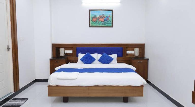 Nivaa Stays Near JIPMER