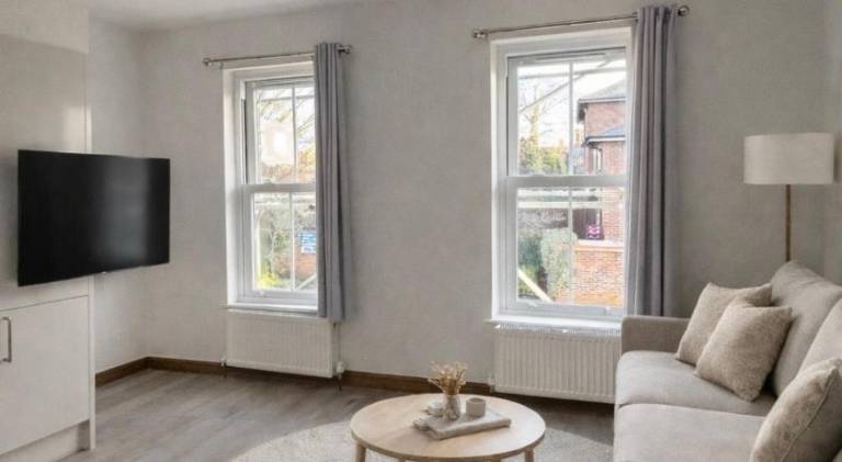 Apartment with 1 room for 7 persons in Bedford