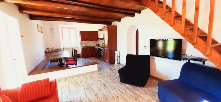 Villa with yard, private pool & barbeque | River view — photo 3