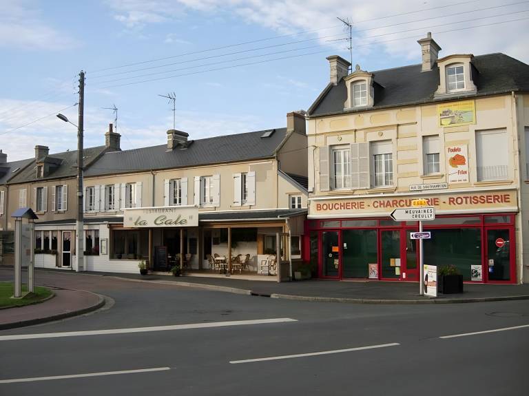 Nice apartment with terrace | Next to the beach | Pets are welcome in Bayeux