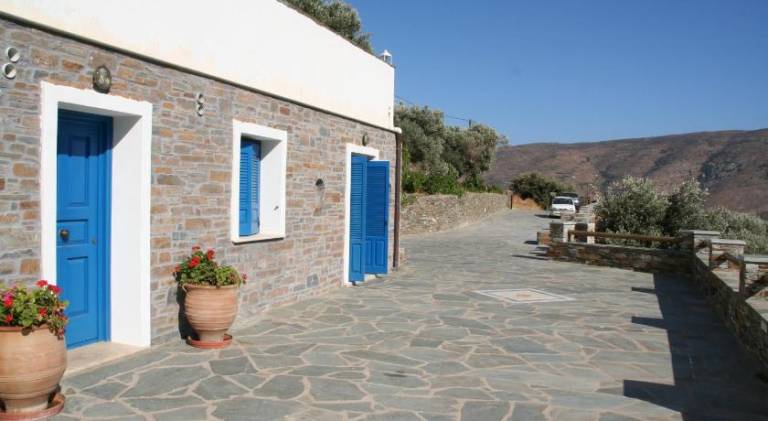 Holiday apartment with garden & terrace — photo 5