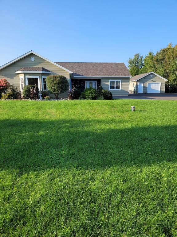 House  Shediac Cape