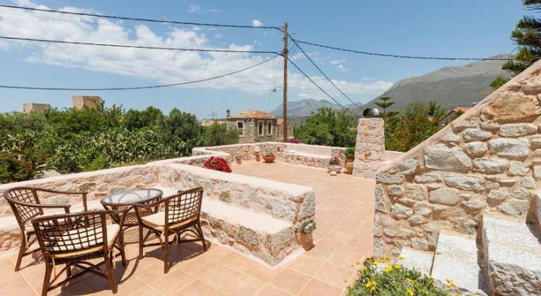 Lovely holiday apartment with yard, terrace & BBQ | Suitable for remote work | Dogs allowed — photo 4