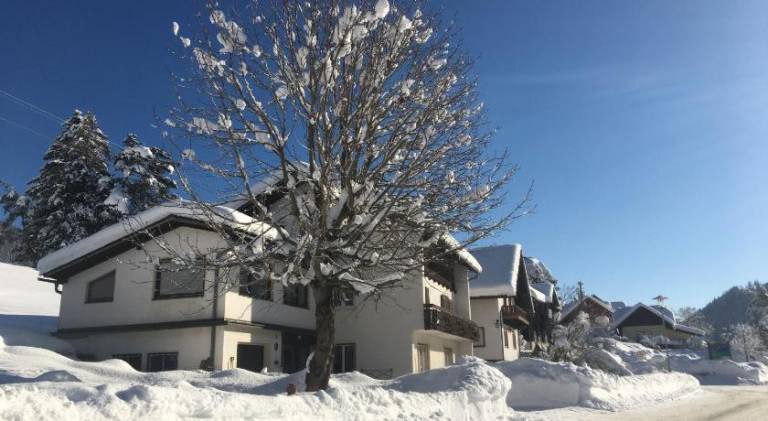 80 m&sup2; Ferienwohnung