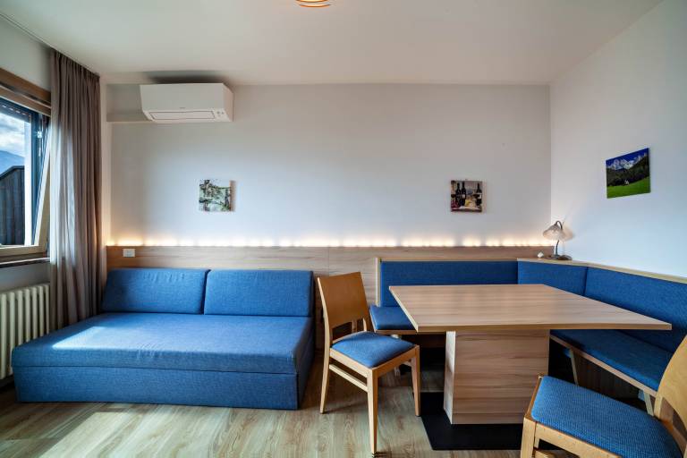 Holiday apartment with garden, sauna & pool | Garden view | Good for workation — photo 3