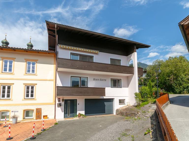 Fully equipped big chalet with sauna | Ski nearby | Dogs allowed in Kitzbuhel