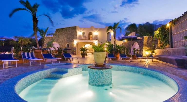 Hotel Belvedere in Serrara Fontana