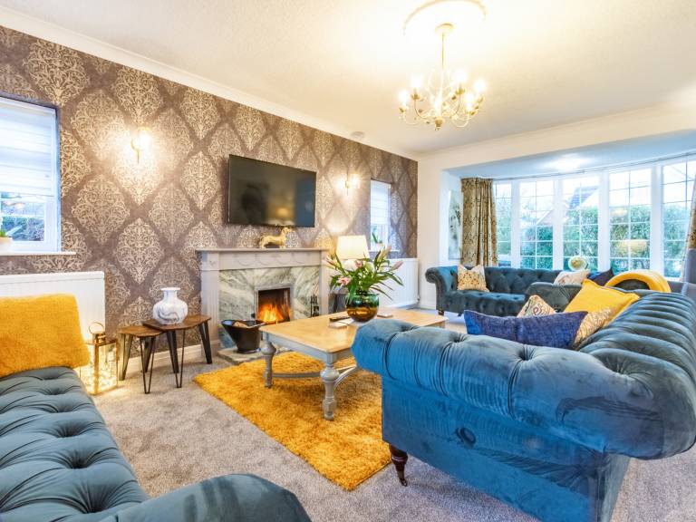 Family-friendly cottage with barbeque, garden & hot tub | River view | Pets are welcome — photo 5