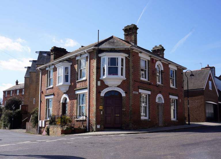 Bed and breakfast  Lymington