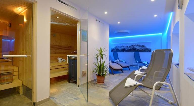 Serviced apartment with sauna — photo 4