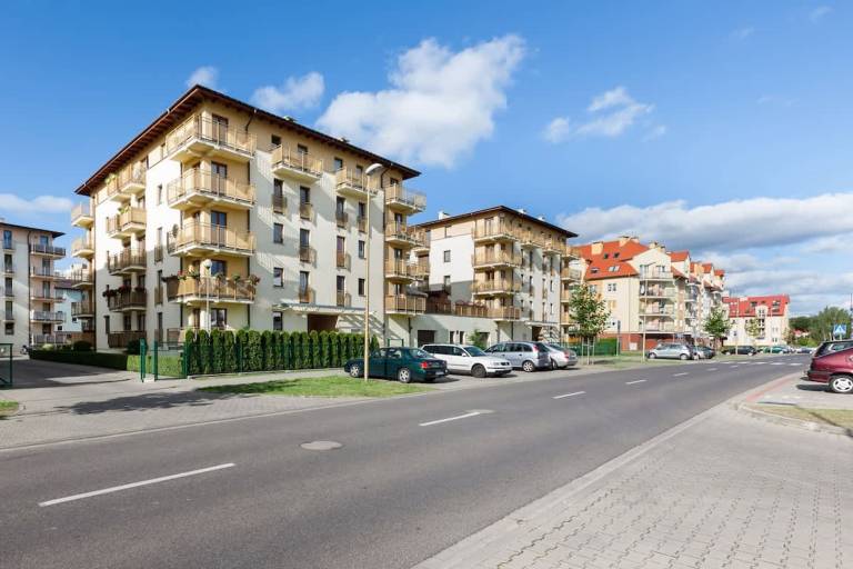Che mo skiego 3 Red and Wood Studio Balcony — photo 4