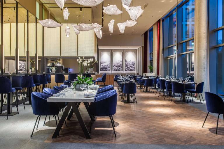 Radisson Blu Hotel Frankfurt — photo 2