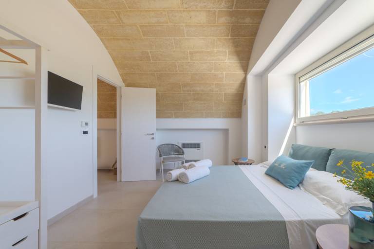 Child-friendly villa with barbecue, private pool & garden | Beach view | Pet-friendly — photo 4