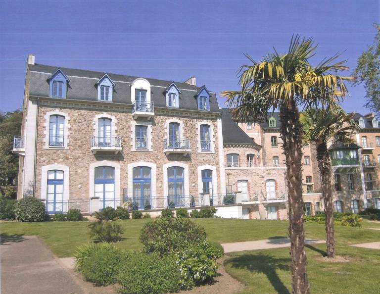 Appartement  Dinard