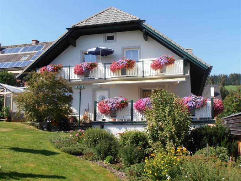 Appartement Fewo Dusche WC 2 Schlafr&auml;ume