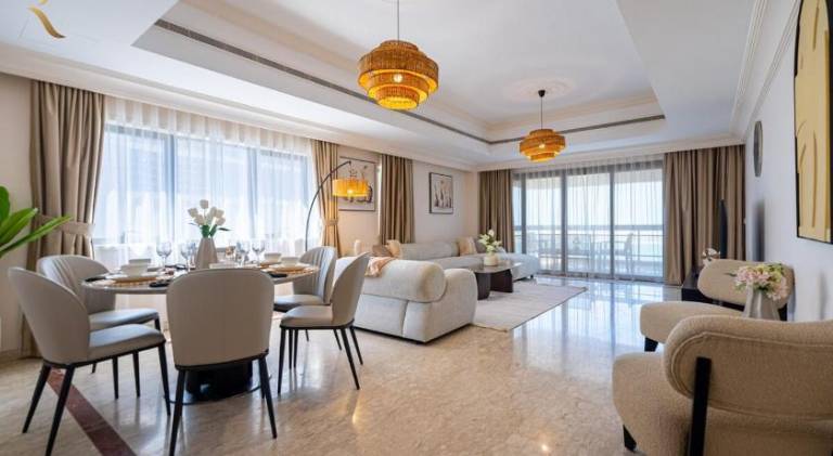 Rental apartment with terrace | Near Qasr al-Hosn | Close to the beach | Perfect for remote work | Pet-friendly — photo 3