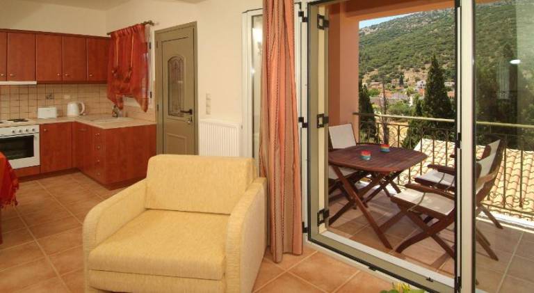 Villa with garden, pool & terrace — photo 2