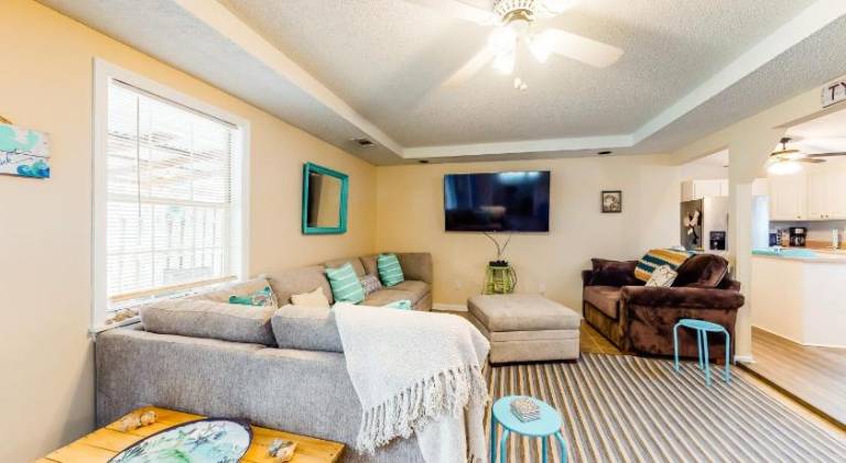 House with 2 rooms for 6 persons in Tybee Island, GA